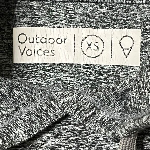 Outdoor Voices CloudKnit Hoodie Gray Women’s XS Lightweight Pullover - Picture 9 of 12